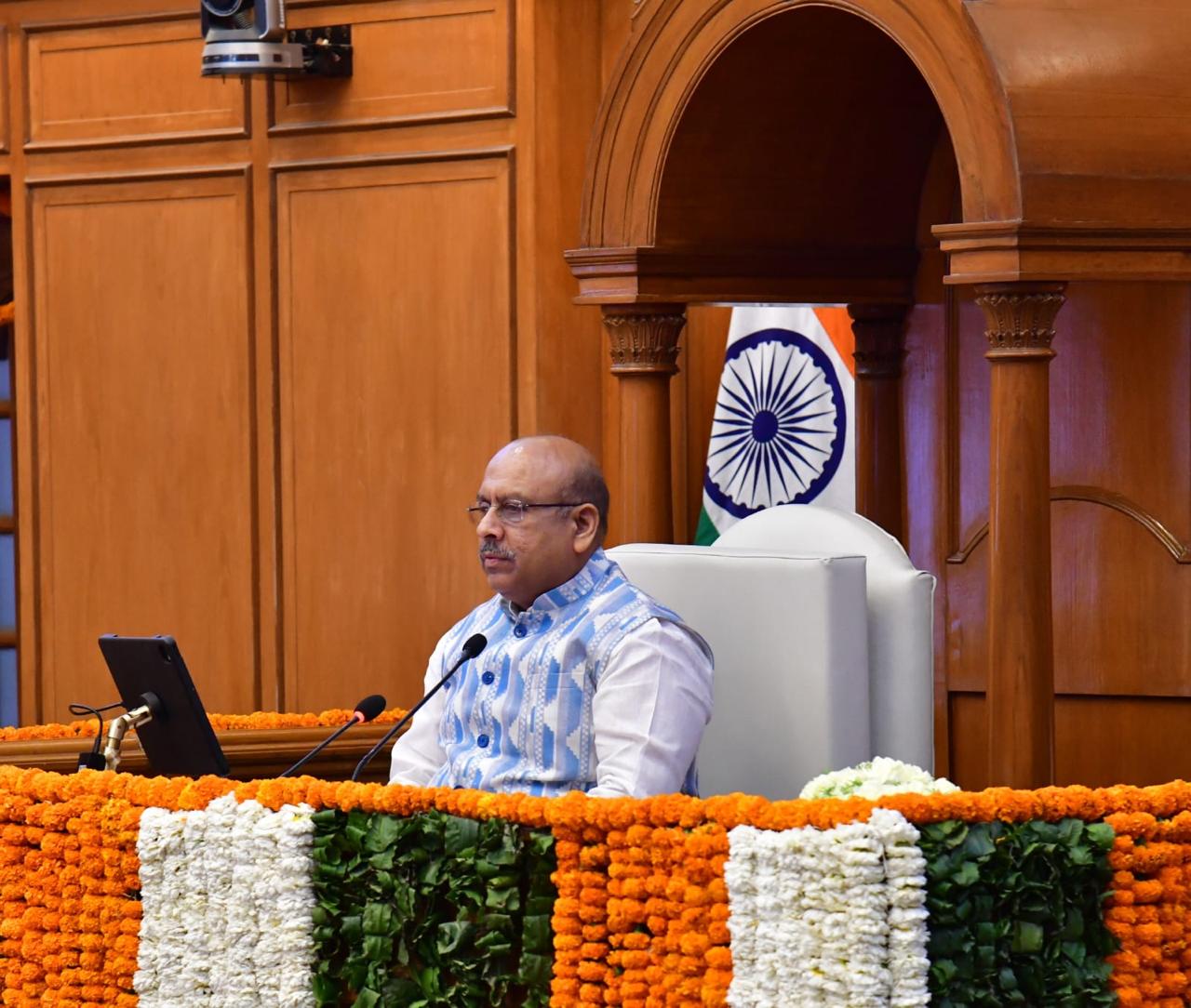 दिल्ली विधानसभा में हंगामे पर स्पीकर विजेंद्र गुप्ता सख्त